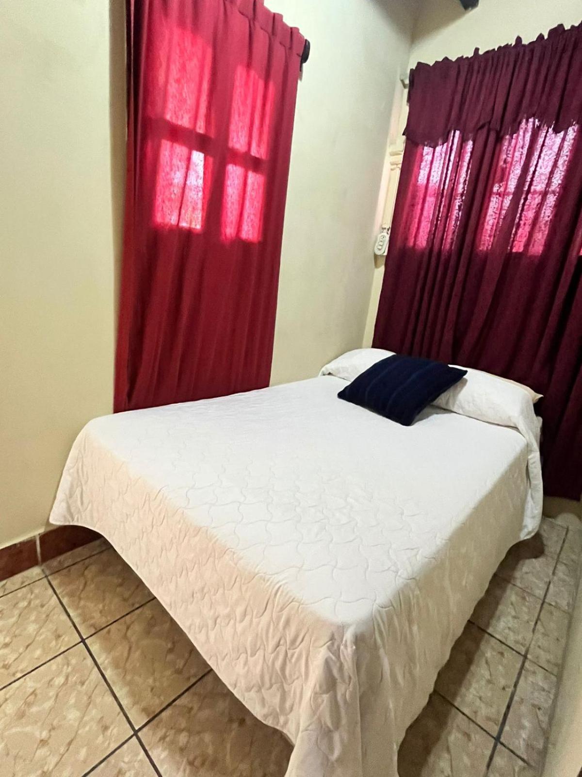 Jireh Antigua Hotell Exteriör bild