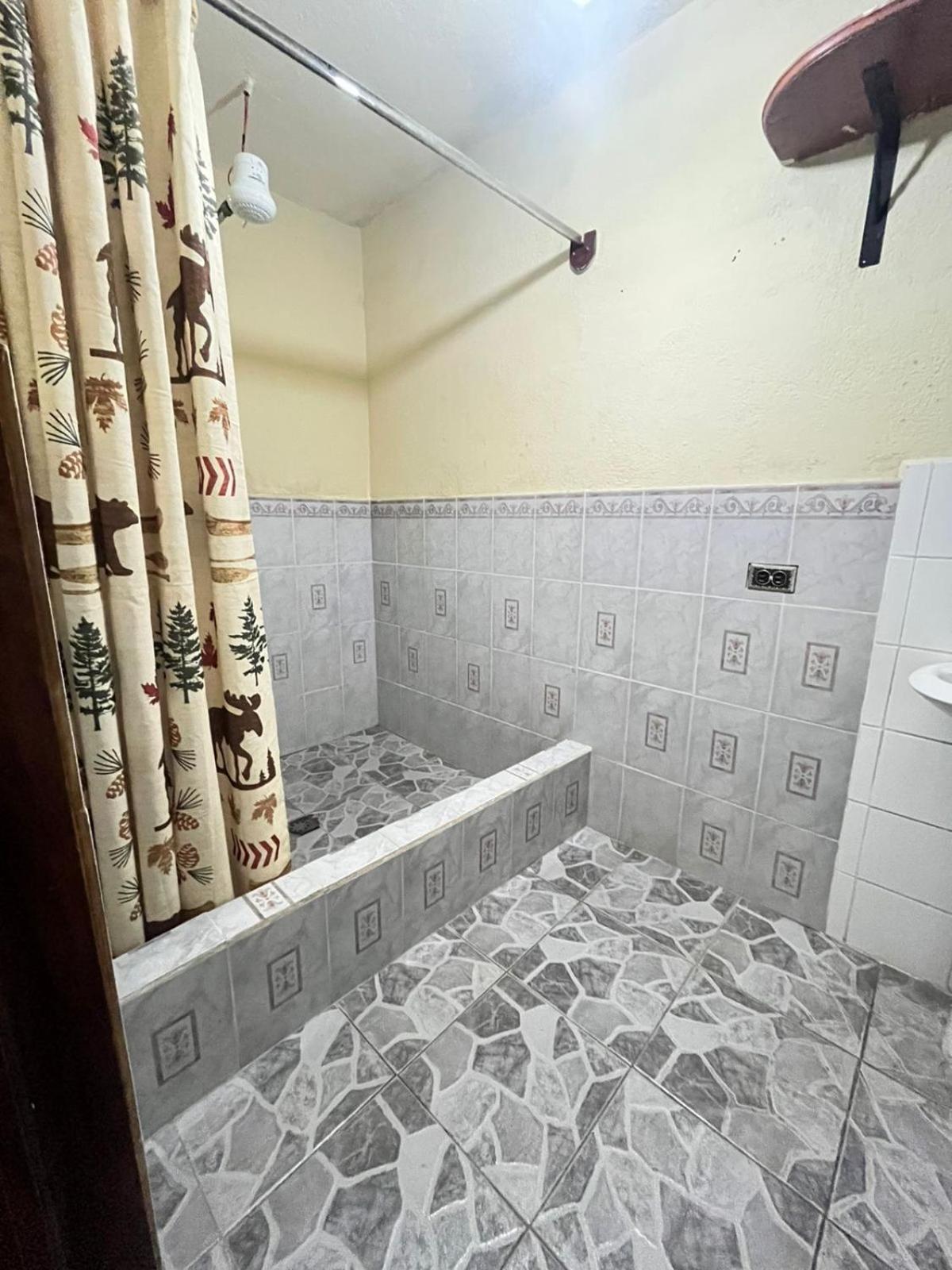 Jireh Antigua Hotell Exteriör bild